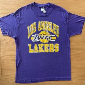 Vintage 1980s LA LAKERS TShirt HISTORIC Trench Buffalo NY USA XL 46-48